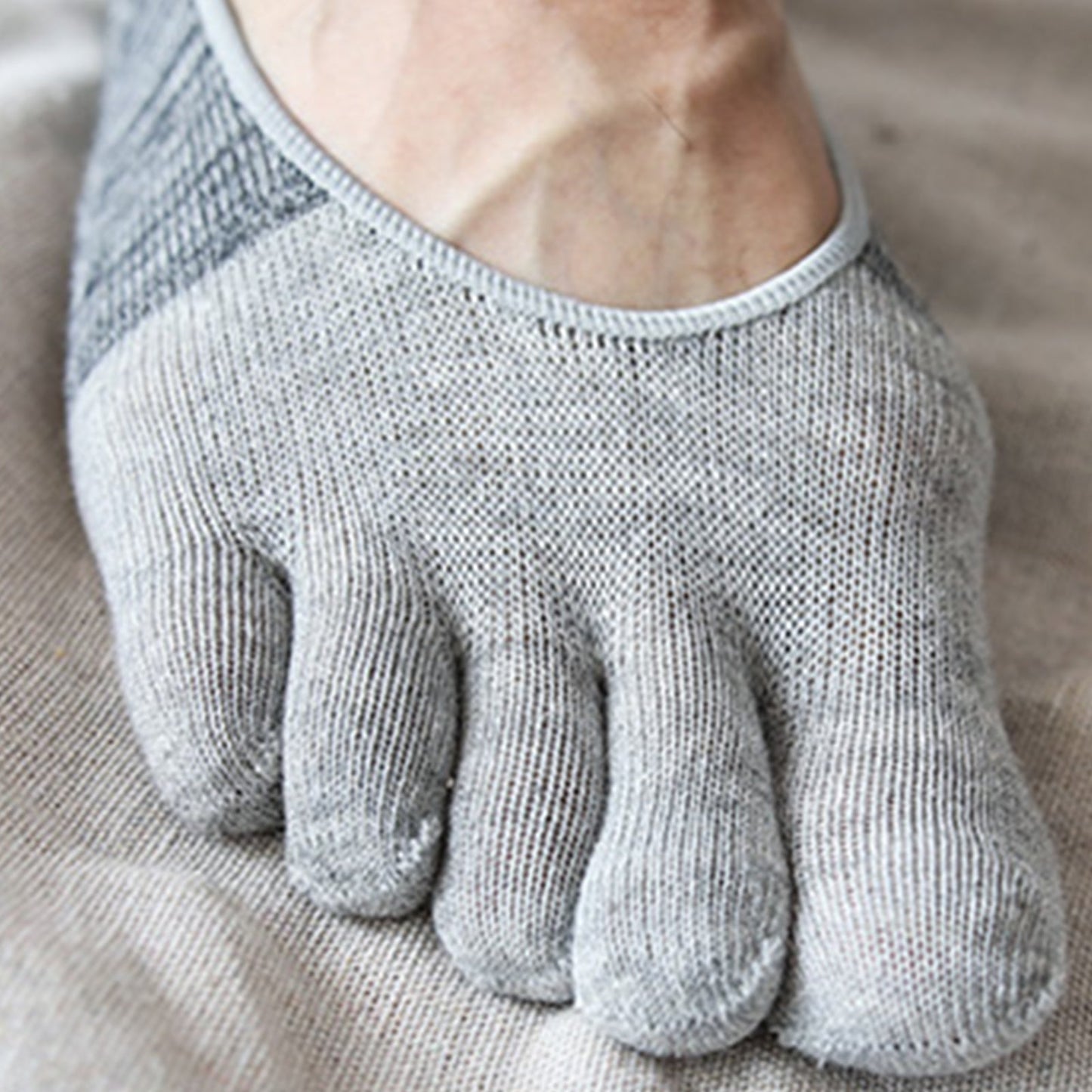 ZFSOCK's 5 Finger No-Show Neutral Colors Anti-Slip Men's Socks - Comfortable and Secure (4 Pairs)