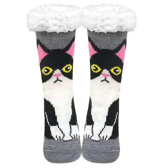 Fuzzy Slipper Socks for Women with Grippers – Thick Knit Non-Slip Women's Slipper Socks with Cute Cat & Dog Patterns, Warm Cozy Indoor House Socks