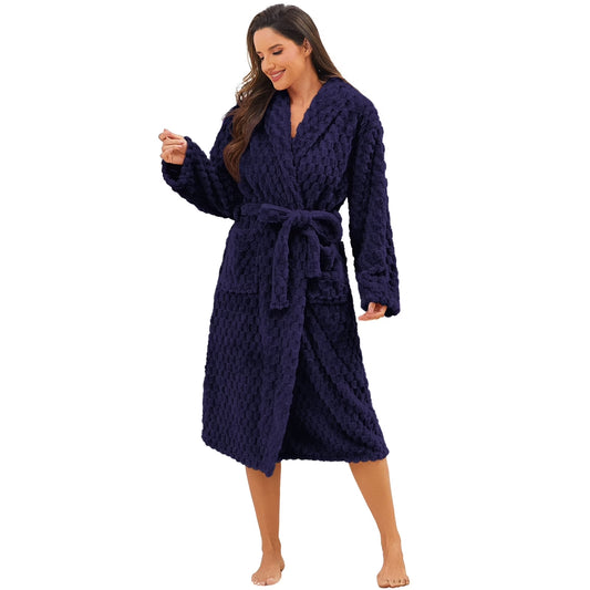 Plush Robes for Women – Soft Warm Fleece Bathrobe Elegant Comfort & Warmth for the Cold Seasons