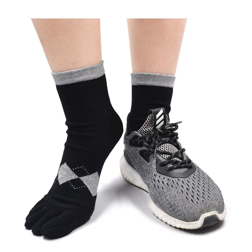 black gym crew socks for men